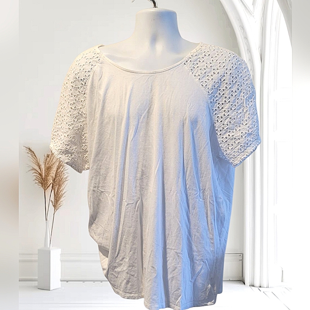🌸Old Navy Relaxed Eyelet-Sleeve Top for Women, 3x